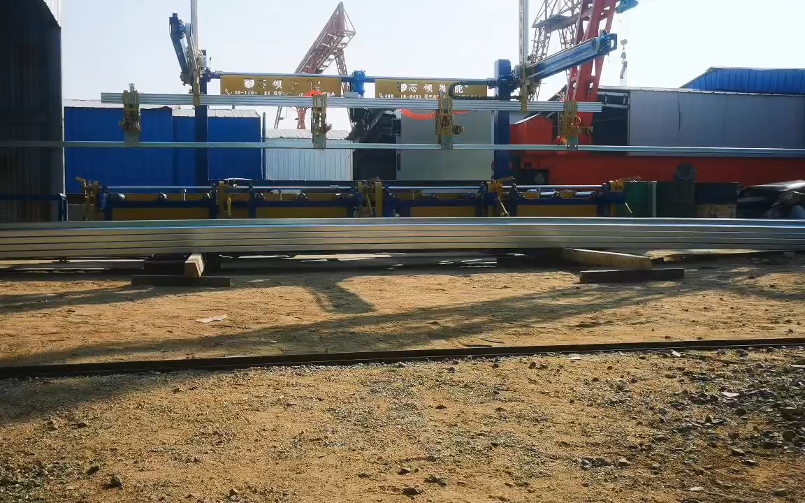 芯碩智能 遼寧鑫碩自動化機械CZ型鋼碼垛機，驅動型鋼加工新未來